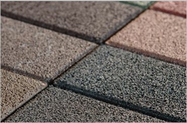 「捨てる」ものから生まれた多孔質セラミックス素材/Greenbiz(グリーンビズ)